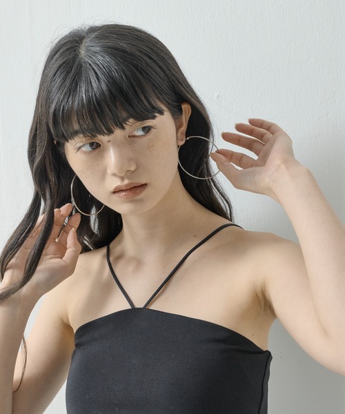 ORLEAN（オルレアン）の「【ORLEAN】 シンプルフープピアス 6cm（ピアス（両耳用）・レディース・シルバー/ゴールド・フリー）」の18枚目の写真