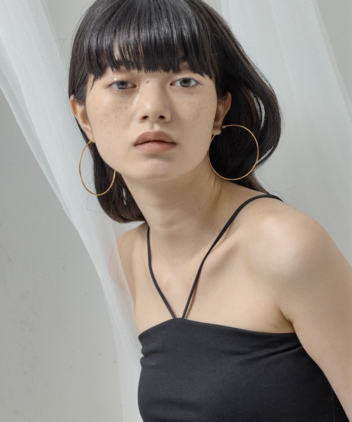 ORLEAN（オルレアン）の「【ORLEAN】 シンプルフープピアス 6cm（ピアス（両耳用）・レディース・シルバー/ゴールド・フリー）」の21枚目の写真