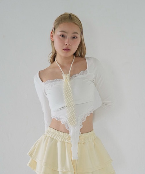 Uenui(ウニュイ)の「lace body suit tops(Tシャツ/カットソー・レディース・ブラック/ホワイト・FREE)」の1枚目の写真