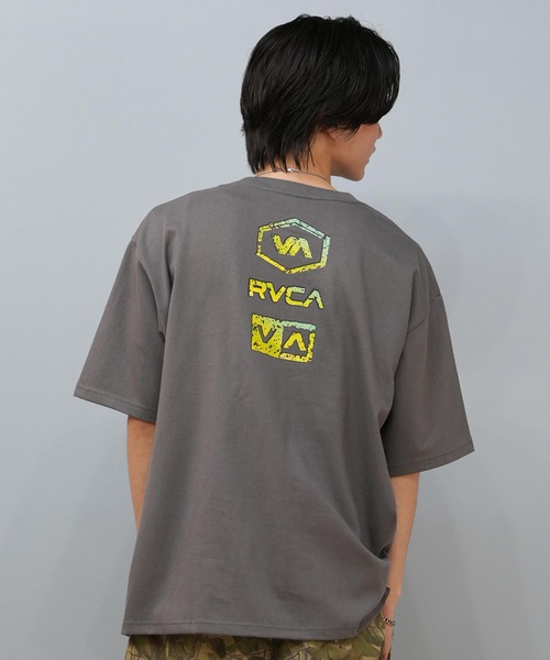 RVCA（ルーカ）の「RVCA/ルーカ 半袖Tシャツ ブランドロゴ オーバーサーズ BF04A-203（Tシャツ/カットソー・メンズ・ホワイト/ダークグレー/ブラック・L/M/S）」の13枚目の写真
