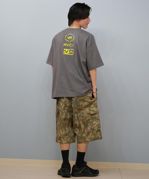RVCA（ルーカ）の「RVCA/ルーカ 半袖Tシャツ ブランドロゴ オーバーサーズ BF04A-203（Tシャツ/カットソー・メンズ・ホワイト/ダークグレー/ブラック・L/M/S）」の9枚目の写真