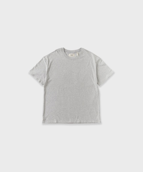 FOG ESSENTIALS（エフオージーエッセンシャルズ）の「FOG ESSENTIALS/エッセンシャルズ ESSENTIALS LOGO SS TEE 半袖Tシャツ 秋服 冬服（Tシャツ/カットソー・メンズ・グレー・XL/L/M）」の2枚目の写真
