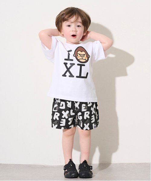 総柄ファニーゴリラTシャツ&ショートパンツセット 総柄ファニーゴリラTシャツ&ショートパンツセット