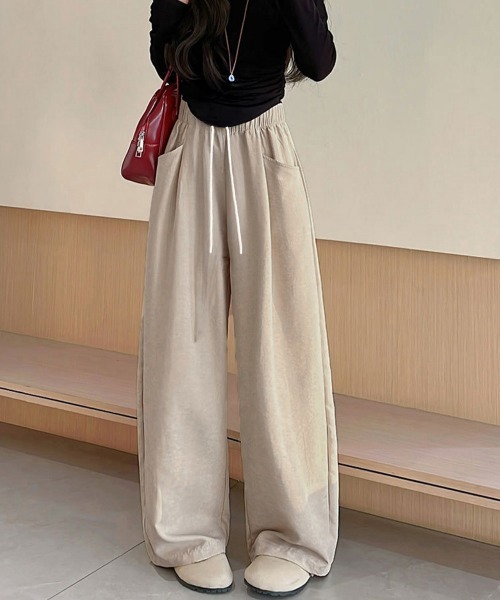 Miniministore(ミニミニストア)の「ワイドパンツウエストゴムストレートパンツ(スラックス・レディース・オフホワイト/ブラック/ブルーグレー/ベージュ/ピンク・FREE)」の4枚目の写真