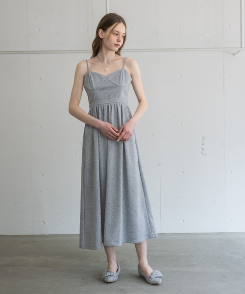 idem（イデム）の「tulle ribbon sweat cami  onepiece／バックリボンスウェットワンピ（ワンピース・レディース・ネイビー/グレー・FREE）」の3枚目の写真