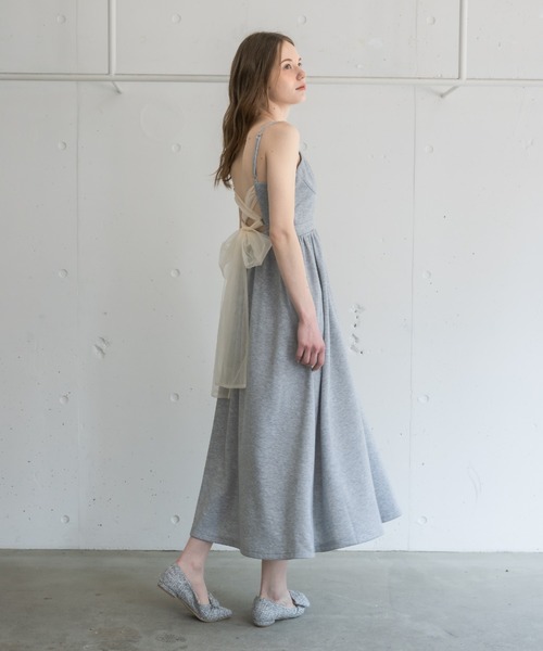 idem（イデム）の「tulle ribbon sweat cami  onepiece／バックリボンスウェットワンピ（ワンピース・レディース・ネイビー/グレー・FREE）」の8枚目の写真
