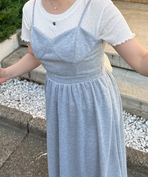 idem（イデム）の「tulle ribbon sweat cami  onepiece／バックリボンスウェットワンピ（ワンピース・レディース・ネイビー/グレー・FREE）」の16枚目の写真
