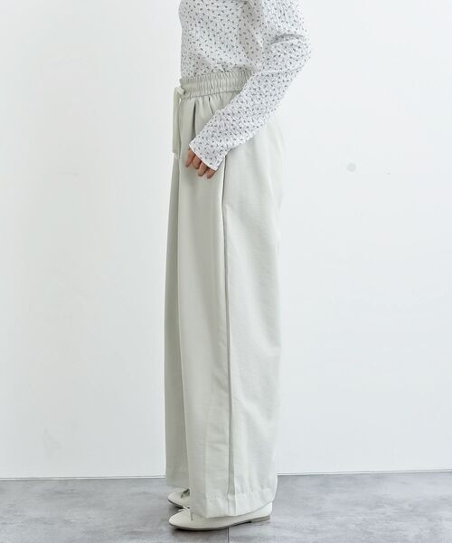 rps（アールピーエス）の「フロントタックワイドイージーパンツ（その他パンツ・レディース・ベージュ/チャコールグレー/アイボリー/ブラック・フリー）」の6枚目の写真