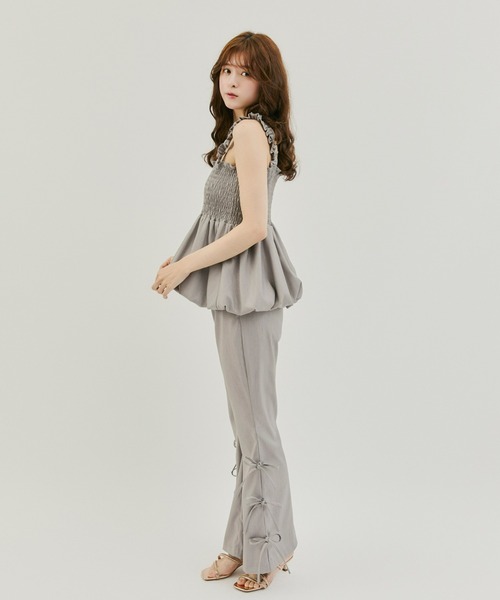 Olu.（オルドット）の「サイドリボンフレアパンツ[セットアップ可能]（その他パンツ・レディース・グレー/ネイビー・0/1）」の12枚目の写真