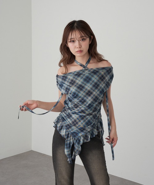 RAY CASSIN（レイカズン）の「【マルチウェイ/チョーカー付き】裾フリルドロストTシャツ（Tシャツ/カットソー・レディース・ホワイト系その他3/ブラック系その他3/ブラック系その他2/ブルー系その他2/カーキ・FREE）」の18枚目の写真