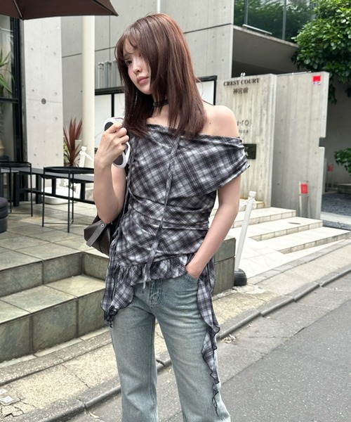 RAY CASSIN（レイカズン）の「【マルチウェイ/チョーカー付き】裾フリルドロストTシャツ（Tシャツ/カットソー・レディース・ホワイト系その他3/ブラック系その他3/ブラック系その他2/ブルー系その他2/カーキ・FREE）」の10枚目の写真