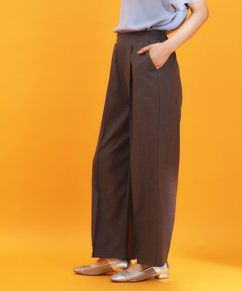 THE SHOP TK (ザ ショップ ティーケー )の「麻調ピンタックワイドパンツ【洗濯機OK】(その他パンツ・レディース・ブラック/ブラウン系その他/ベージュ・11/12/13)」の8枚目の写真