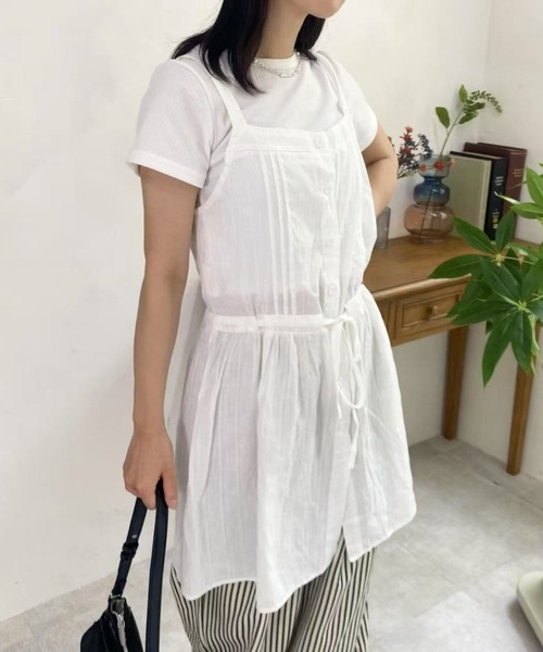 mebole(メボレ)の「サスペンダービスチェミニワンピース(ワンピース・レディース・ホワイト/ブラック・FREE)」の5枚目の写真