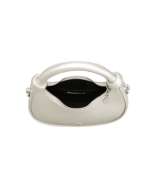 【MARY QUANT】ハーフムーンメタルデイジー 2WAYショルダー MARY QUANT ONLINE SHOP｜マリークヮントオンラインショップ