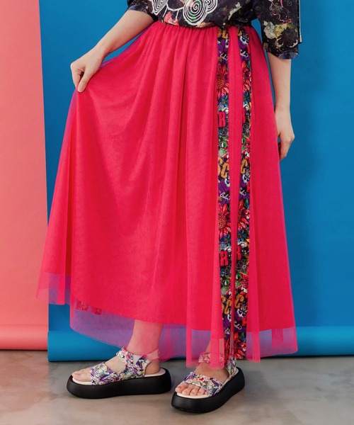 ScoLar スカート　Mサイズ新品 ScoLar スカート ScoLar/スカラー 柄メタリックプリーツSK