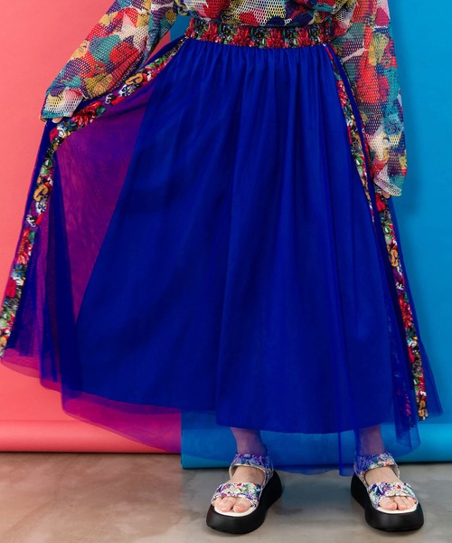 ScoLar（スカラー）の「152702：サイド切替POP柄チュールスカート（スカート・レディース・ブルー/ピンク/ブラック・M）」の4枚目の写真