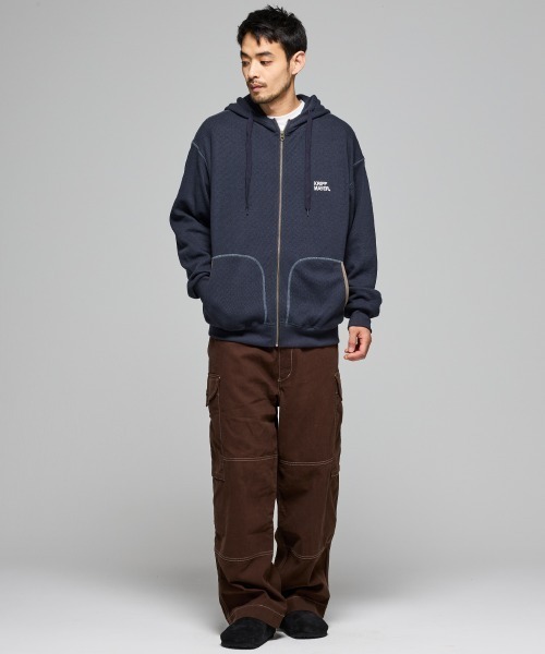 KRIFF MAYER（クリフメイヤー）の「ハニカムワッフルジップパーカー（パーカー・メンズ・ネイビー/チャコール/グレー/ナチュラル・MEDIUM/X-LARGE/LARGE）」の15枚目の写真