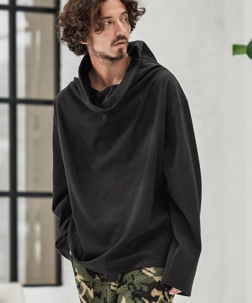 CAMBIO(カンビオ)の「mlt5298-起毛ドレープネックカットソー(Tシャツ/カットソー・メンズ・グレー/ブラック/ベージュ・S/M/L)」の2枚目の写真