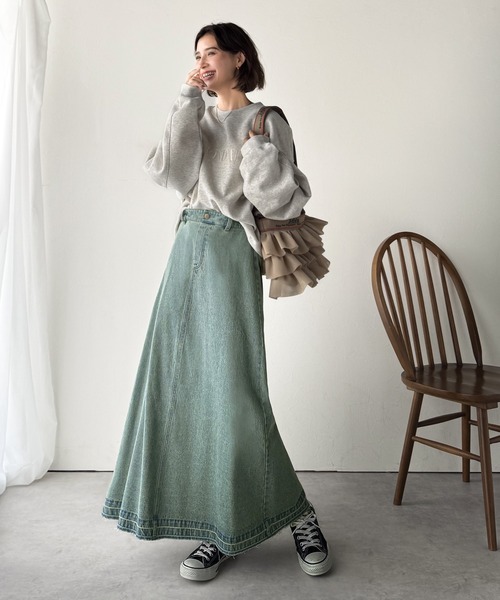 classicalelf（クラシカルエルフ）の「綿100％ 主役級の美フレアスカートでコーデの格上げ  デニムフレアスカート（ロング）（デニムスカート・レディース・ブルー/ブラック・SMALL/X-LARGE/LARGE/MEDIUM）」の16枚目の写真