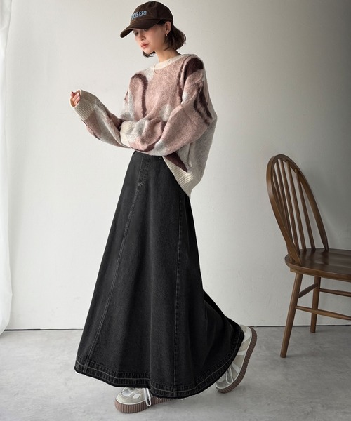 classicalelf（クラシカルエルフ）の「綿100％ 主役級の美フレアスカートでコーデの格上げ  デニムフレアスカート（ロング）（デニムスカート・レディース・ブルー/ブラック・SMALL/X-LARGE/LARGE/MEDIUM）」の7枚目の写真