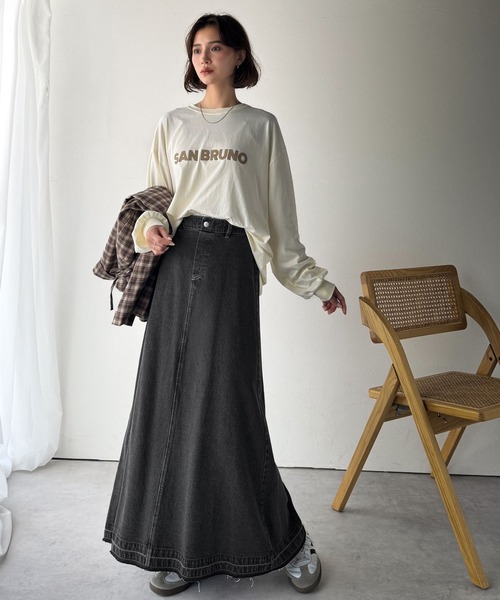 classicalelf（クラシカルエルフ）の「綿100％ 主役級の美フレアスカートでコーデの格上げ  デニムフレアスカート（ロング）（デニムスカート・レディース・ブルー/ブラック・SMALL/X-LARGE/LARGE/MEDIUM）」の4枚目の写真