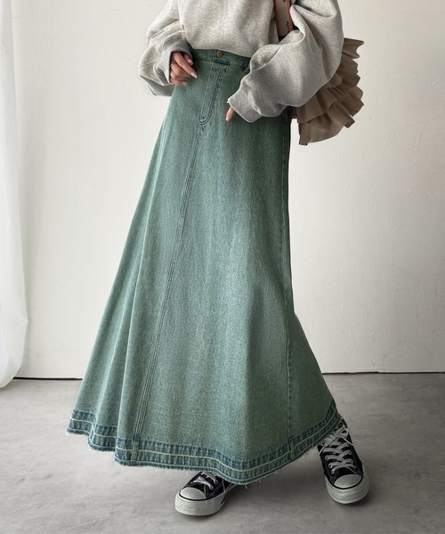 classicalelf（クラシカルエルフ）の「綿100％ 主役級の美フレアスカートでコーデの格上げ  デニムフレアスカート（ロング）（デニムスカート・レディース・ブルー/ブラック・SMALL/X-LARGE/LARGE/MEDIUM）」の20枚目の写真