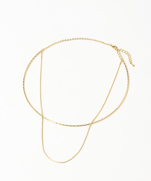 Andemiu(アンデミュウ)の「ツイストチョーカーネックレス591741(ネックレス・レディース・ゴールド/シルバー・FREE)」の5枚目の写真