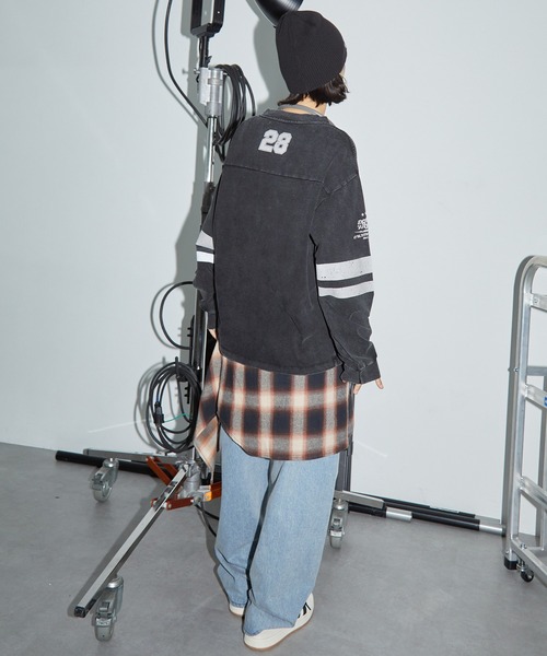 Anchor Smith(アンカー スミス)の「ヴィンテージパウダーブリーチ加工 ナンバリングホッケーデザインロンT(Tシャツ/カットソー・レディース・ネイビー/レッド/ブラック・M/L)」の18枚目の写真
