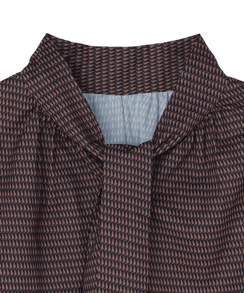 TOKYO SHIRTS(トウキョウシャツ)の「リボンボウタイ プリントブラウス 長袖(シャツ/ブラウス・レディース・ブラウン/グレー・M/L)」の9枚目の写真