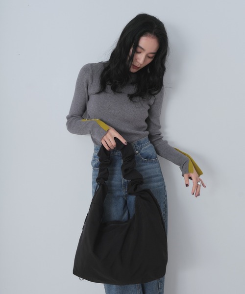 Shelly island（シェリーアイランド）の「ナイロンシャーリングショルダーバッグ（ショルダーバッグ・レディース・ホワイト/ブラック・FREE）」の18枚目の写真