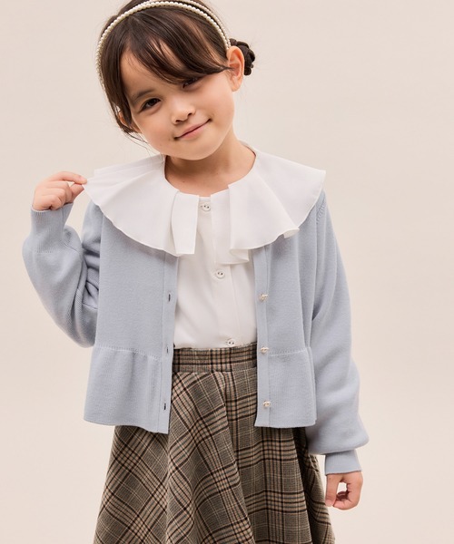 ROPE' PICNIC(ロペピクニック)の「【KIDS/キッズ】マシュマロニットペプラムカーディガン/リンクコーデ(カーディガン/ボレロ・キッズ・キナリ/ブラック/サックスブルー・120/130/140/150)」の1枚目の写真