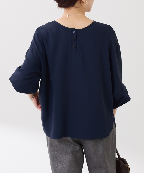 COLLAGE GALLARDAGALANTE（コラージュガリャルダガランテ）の「2WAYロゴ袖ラメリブロンT（Tシャツ/カットソー・レディース・オフホワイト/ネイビー・FREE）」の19枚目の写真