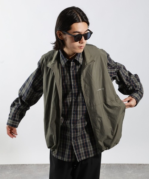 BAYFLOW(ベイフロー)の「ユーティリティーベスト(ベスト・メンズ・ブラック/カーキ・FREE)」の2枚目の写真