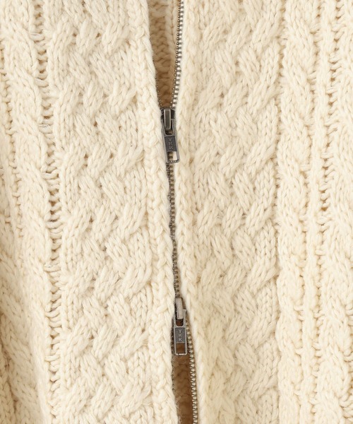 LOWRYS FARM(ローリーズファーム)の「ケーブルハイゲージZIPカーディガン 588922(カーディガン/ボレロ・レディース・アイボリー/ブラウン・FREE)」の18枚目の写真