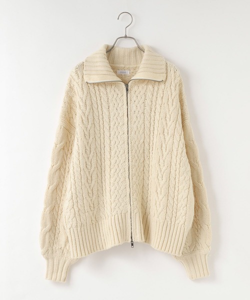 LOWRYS FARM(ローリーズファーム)の「ケーブルハイゲージZIPカーディガン 588922(カーディガン/ボレロ・レディース・アイボリー/ブラウン・FREE)」の10枚目の写真