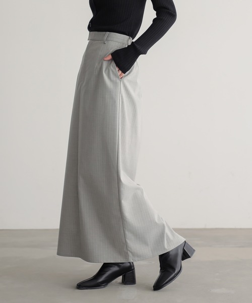 for/c（フォーシー）の「ストレッチナロースカート【サスティナブル】（スカート・レディース・ブラック/グレー/ネイビー・L/M）」の16枚目の写真