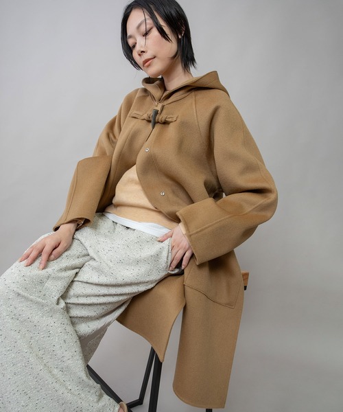 Munich(ミューニック)の「ウールダブルビーバーダッフルコート(ダッフルコート・レディース・ブラック/オフホワイト/キャメル・FREE)」の4枚目の写真