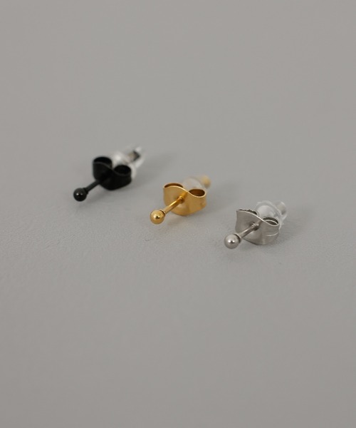 ORLEAN(オルレアン)の「【ORLEAN】 メタルボール ミニピアス 2mm 3mm 4mm サージカルステンレス(ピアス(両耳用)・レディース・シルバー系2/ゴールド系1/ブラック系2/シルバー/ブラック/シルバー系1/ゴールド/ブラック系1/ゴールド系2・フリー)」の20枚目の写真