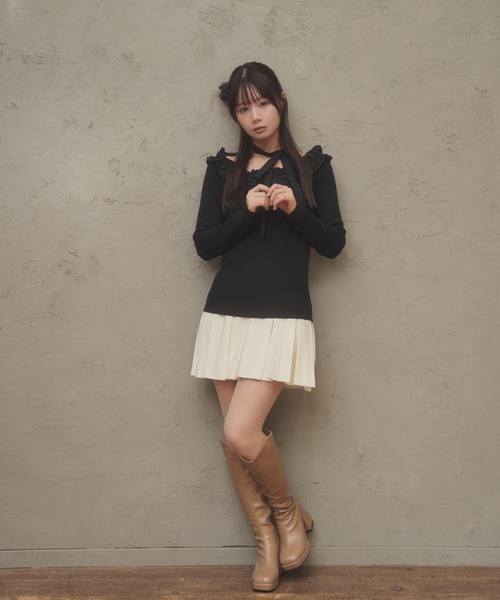 M DOLLY(エムドリー)の「pleats knit amabile skirt/プリーツニットアマービレスカート(スカート・レディース・アイボリー/グレイッシュベージュ/グレー・FREE)」の9枚目の写真