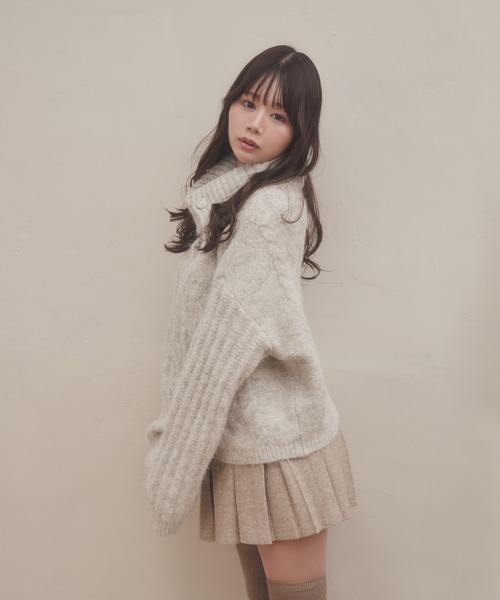 M DOLLY(エムドリー)の「pleats knit amabile skirt/プリーツニットアマービレスカート(スカート・レディース・アイボリー/グレイッシュベージュ/グレー・FREE)」の16枚目の写真
