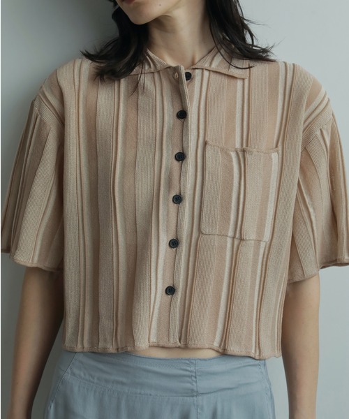 anuke(アンヌーク)の「Stripe Knit Shirts(シャツ/ブラウス・レディース・ベージュ/ブラック・FREE)」の1枚目の写真