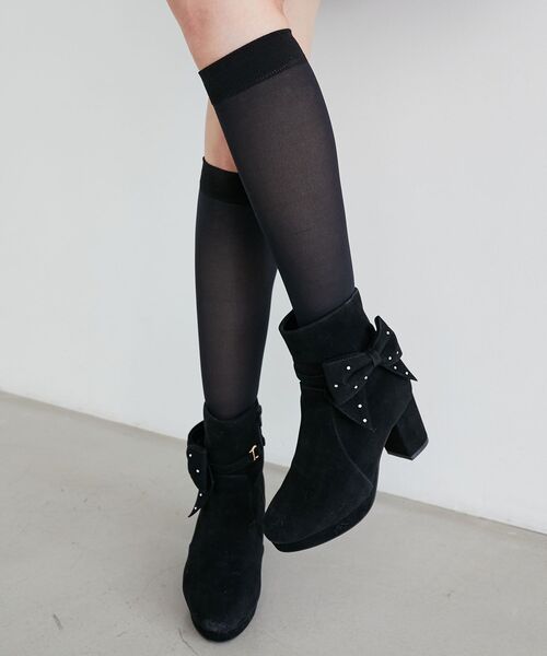 MAJESTIC LEGON（マジェスティックレゴン）の「3WAYビジューリボンブーツ（ブーツ・レディース・グレイッシュベージュ/ブラック/ブラック系その他/ホワイト系その他2/ホワイト系その他3・SMALL/MEDIUM/LARGE/X-LARGE）」の12枚目の写真