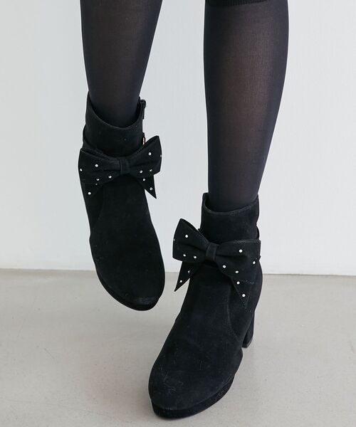 MAJESTIC LEGON（マジェスティックレゴン）の「3WAYビジューリボンブーツ（ブーツ・レディース・グレイッシュベージュ/ブラック/ブラック系その他/ホワイト系その他2/ホワイト系その他3・SMALL/MEDIUM/LARGE/X-LARGE）」の15枚目の写真