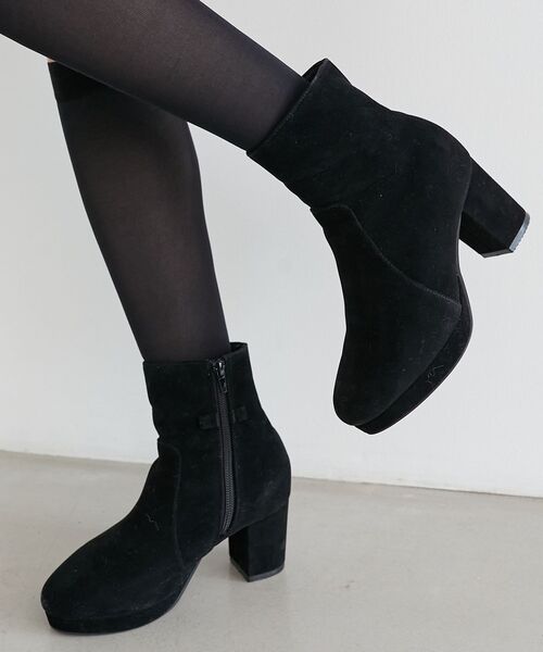 MAJESTIC LEGON（マジェスティックレゴン）の「3WAYビジューリボンブーツ（ブーツ・レディース・グレイッシュベージュ/ブラック/ブラック系その他/ホワイト系その他2/ホワイト系その他3・SMALL/MEDIUM/LARGE/X-LARGE）」の16枚目の写真