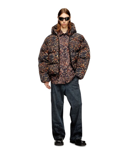 DIESEL（ディーゼル）の「メンズ 長袖シャツ S-SIMPLY-SPIDER-PJBK（シャツ/ブラウス・メンズ・ブラック系その他・46/44/48/50/52/54）」の3枚目の写真