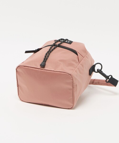 AIGLE（エーグル）の「＜AIGLE＞ドロスト ショルダーバッグ 2WAY（ショルダーバッグ・レディース・ブラック/ライトピンク・FREE）」の17枚目の写真