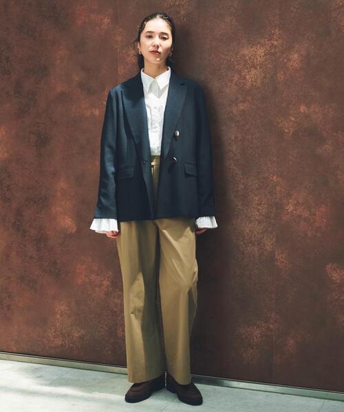THE SHOP TK （ザ ショップ ティーケー ）の「ワイドチノパンツ【洗える】（その他パンツ・レディース・スミクロ/サンドベージュ・12/13）」の4枚目の写真