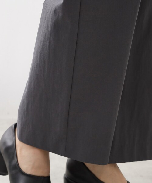 THE SHOP TK （ザ ショップ ティーケー ）の「ワイドチノパンツ【洗える】（その他パンツ・レディース・スミクロ/サンドベージュ・12/13）」の17枚目の写真
