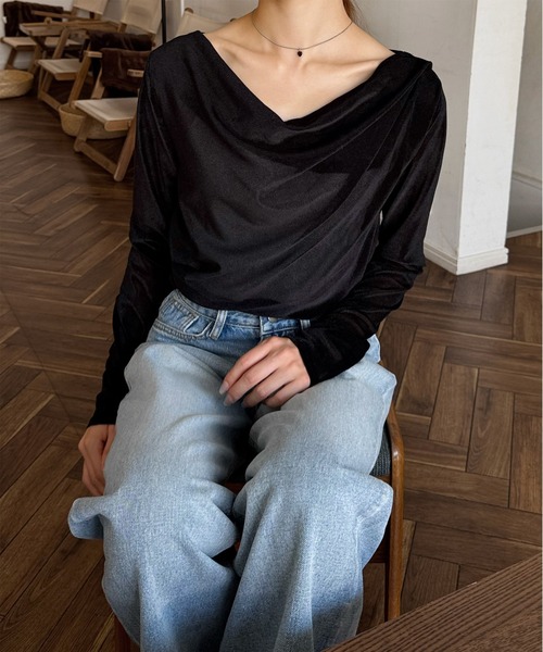 LE MORE(リモア)の「ドレープデザインベロアトップス(Tシャツ/カットソー・レディース・ブラウン/グレー/ブラック・FREE)」の12枚目の写真