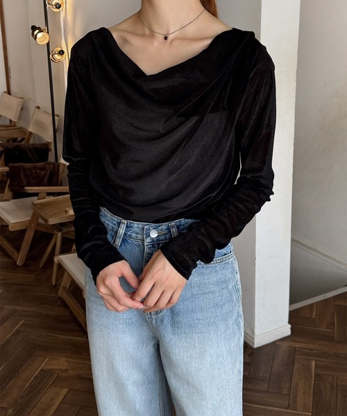 LE MORE(リモア)の「ドレープデザインベロアトップス(Tシャツ/カットソー・レディース・ブラウン/グレー/ブラック・FREE)」の13枚目の写真